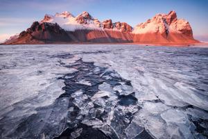 Vestrahorn on ice